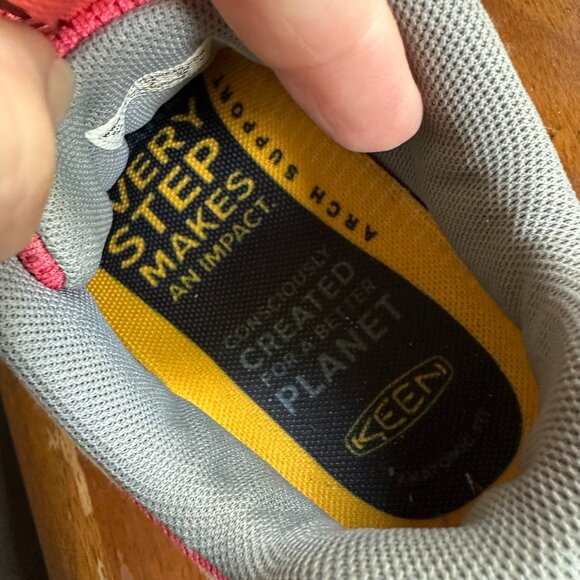 KEEN Chandler CNX Hiking Shoe | Kids Girls size 3 | Drizzle/Dubarry pink - Picture 8 of 9
